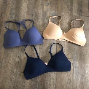 VS t shirt, wireless bra
